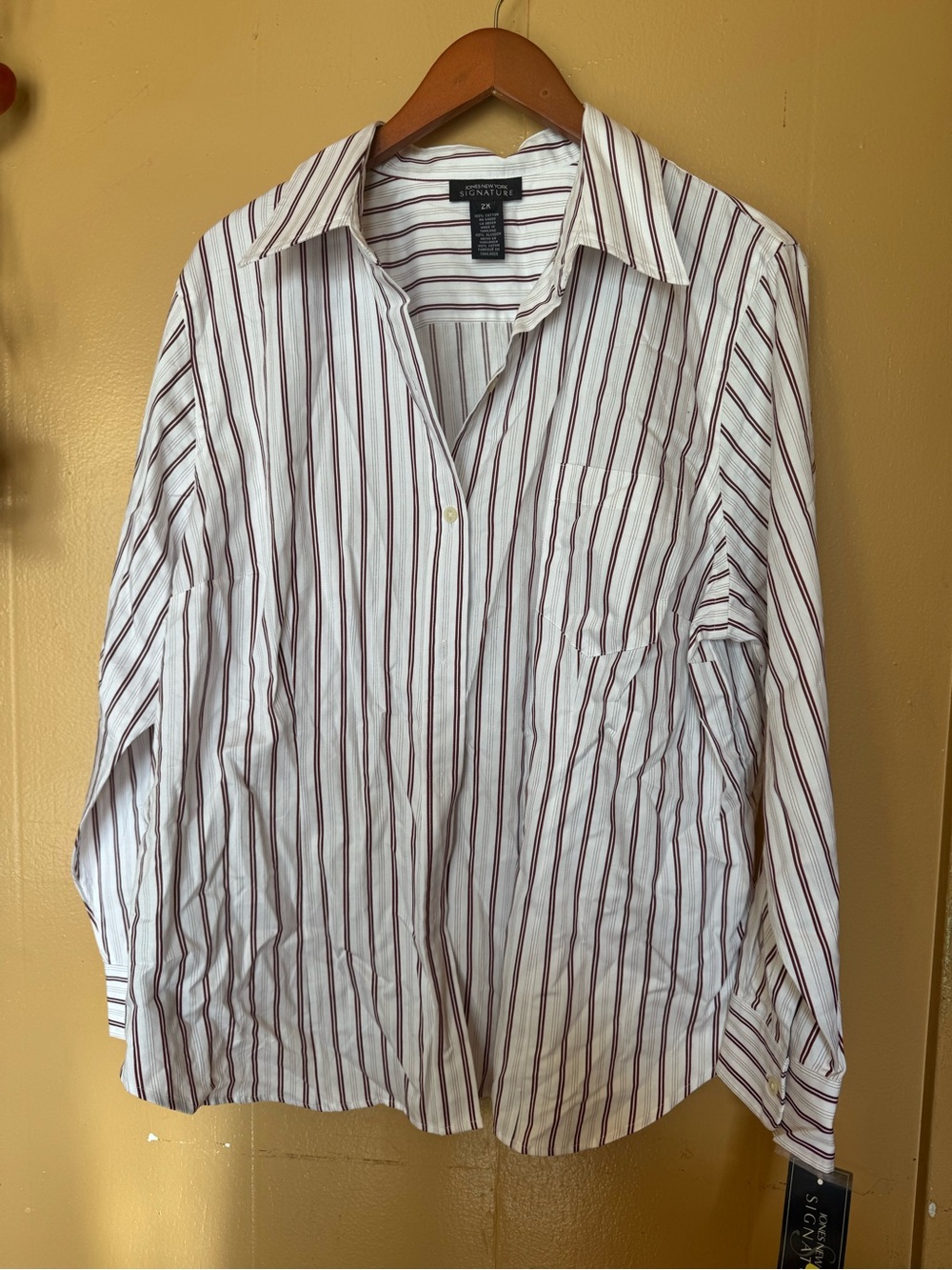 Jones New York White Button-Up Shirt with Maroon Stripes - Men's